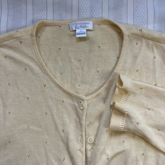 Croft & Barrow Cottagecore Ruffle Cardigan Large Soft Yellow Boho Cozy Knit - Picture 5 of 11